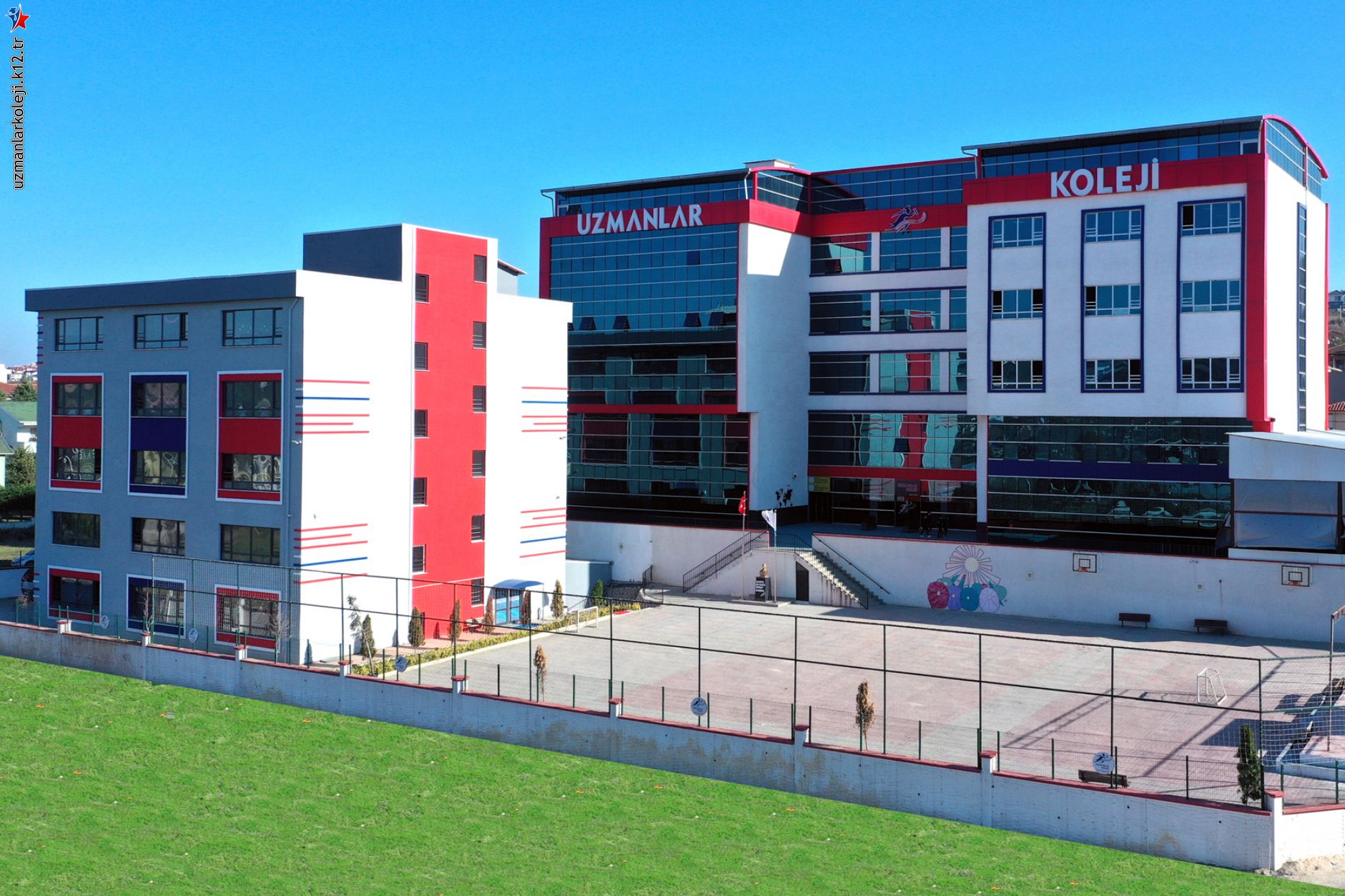 UZMANLAR Eğitim Kurumları uzmanlarkoleji.k12.tr