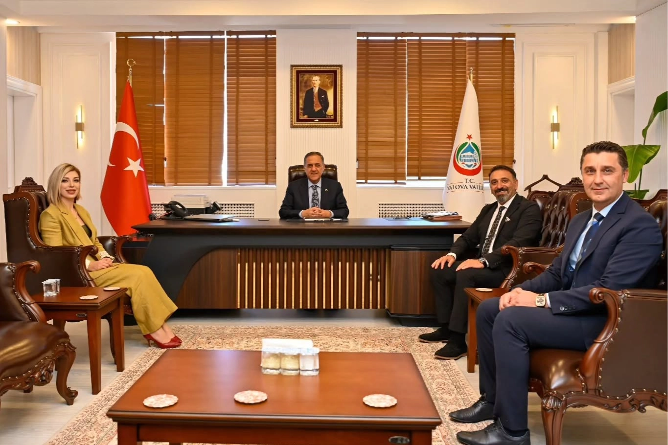 Kurucu Müdürlerimizden Yalova Valisi Dr. Ahmet Hamdi Usta'ya Ziyaret