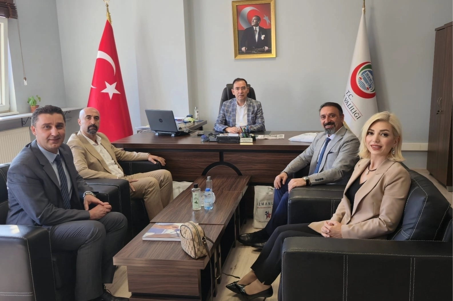 Yalova’da Uzmanlar Koleji heyetinden Vali Yardımcısı Osman Sarı’ya ziyaret